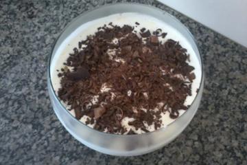 Pavê de maracujá com chocolate