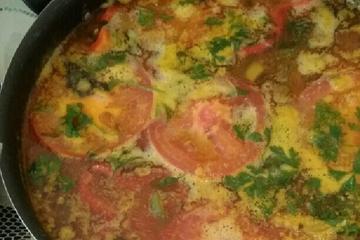Moqueca de garoupa com camarão e pirão