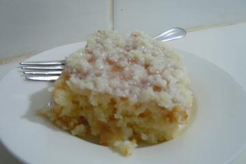 Bolo de coco delicioso