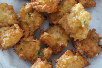 Bolinho de arroz simples da Valéria