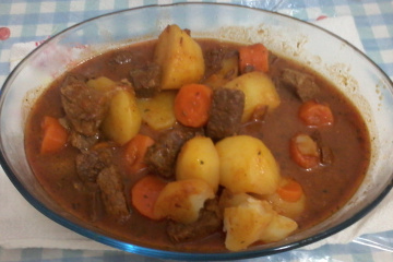 Picadinho de carne com legumes fácil