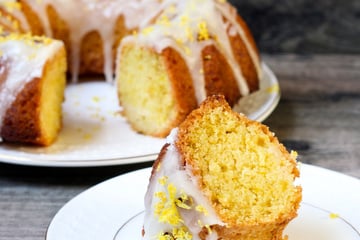 Bolo de amêndoas com limão siciliano na air fryer