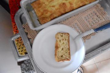 Pão de liquidificador (de ervas e queijo)