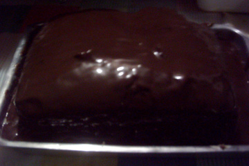 Bolo de chocolate recheado da Vivi