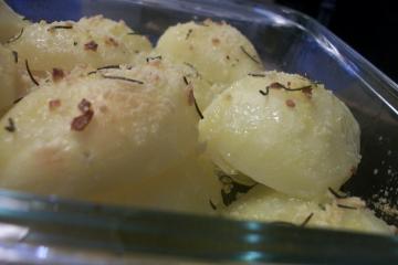 Batatas ao forno com alecrim