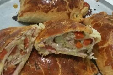 Enroladinho prático e presunto e queijo