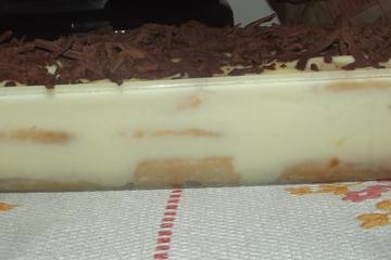 Pavê de bolacha champagne