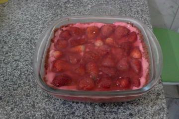 Torta de morango do Lelo