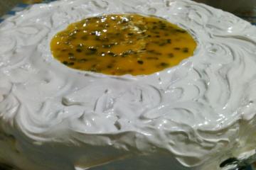 Bolo mousse de maracujá