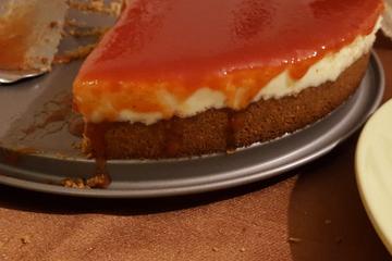 Torta cheesecake com ricota e goiabada
