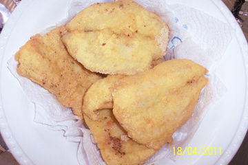 Filés de peixe fritos by Paula  (crocantes)