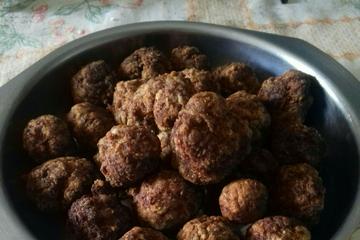 Bolinho de carne moida