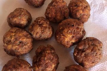 Bolinho de carne moida