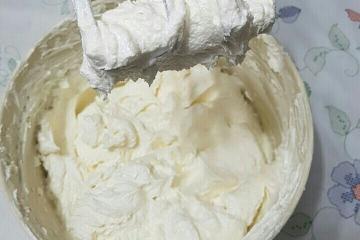 ○ Bolos Creme de Manteiga (Butter Cream)