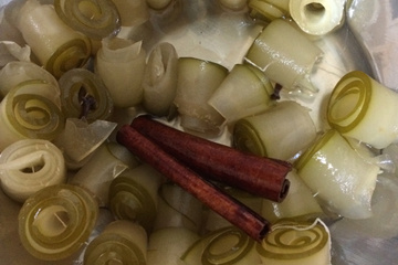 Doce de mamão enroladinho