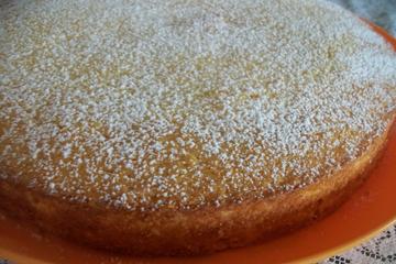 Bolo de milho verde com fubá