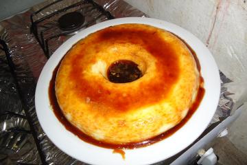 Pudim de leite condensado com creme de leite