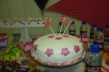 Bolo de morango