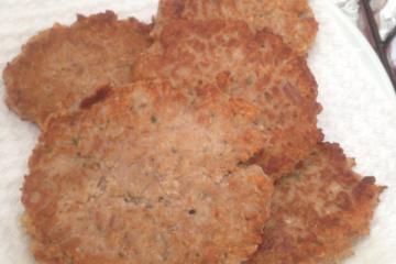 Hambúrguer de atum com aveia