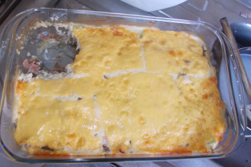 Torta diferente de carne moída com legumes