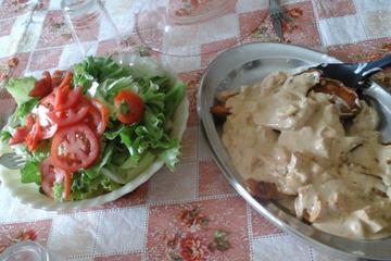 Filé de frango com molho de champignon