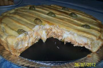 Empadão de frango com catupiry