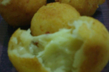 Bolinha de Queijo