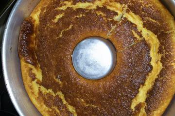 Bolo de milho com leite condensado amor perfeito