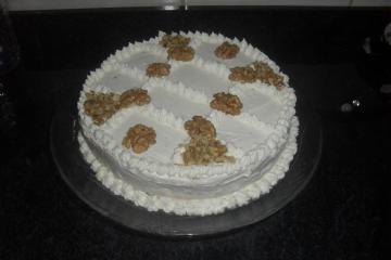 Bolo de nozes para aniversário