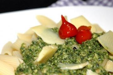 Massa ao pesto