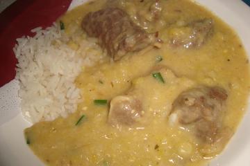 Sopa de milho verde com costelas