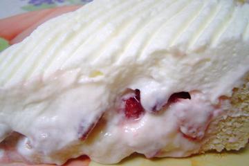 Torta de morango com chantilly