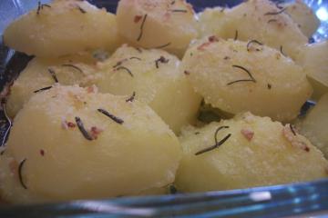 Batatas ao forno com alecrim
