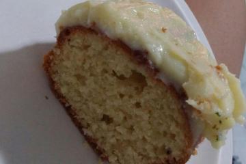 Bolo de gelatina de limão
