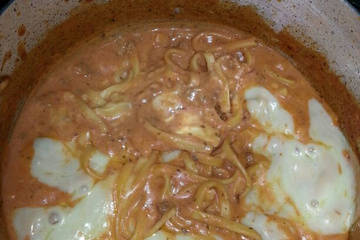 Macarrão com carne moída