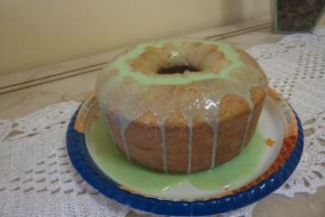 Bolo de gelatina de limão
