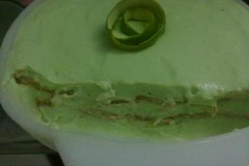 Pavê de mousse de limão