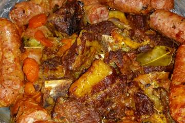 Costela com linguiça na panela de pressão