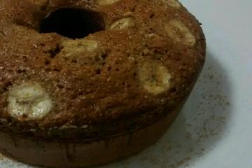 Bolo de banana e aveia