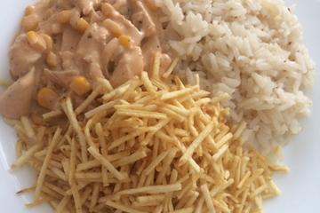 Estrogonofe de frango simples