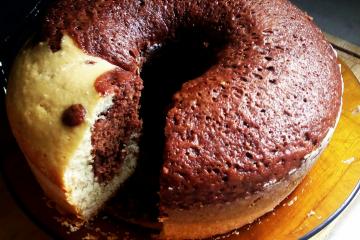 Bolo de Chocolate, simples, de liquidificador, com água