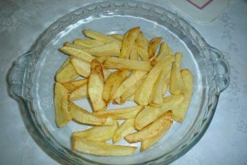 Como fazer uma batata frita crocante e sequinha - Casa e Jardim