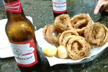 Petiscos tipo Cebolitos