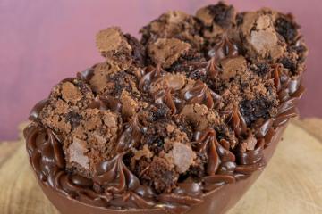 Ovo de Páscoa de brownie