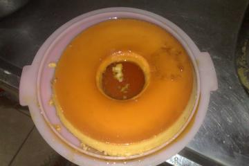 Pudim de leite condensado com creme de leite