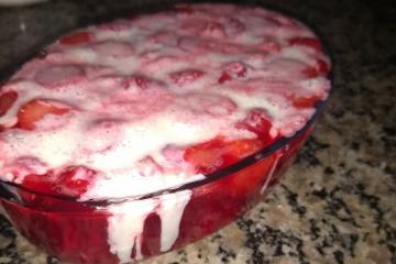 Doce simples de morango