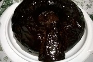 Receita de bolo vulcão de chocolate, enviada por gleyce - TudoGostoso