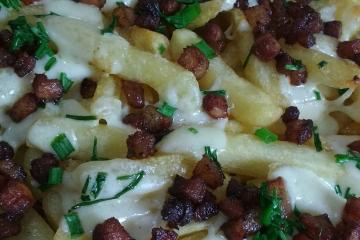 Receita de Batata frita com queijo e bacon, enviada por érica xaia -  TudoGostoso, Receita