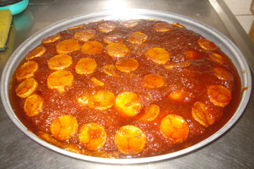 Torta de banana caramelizada