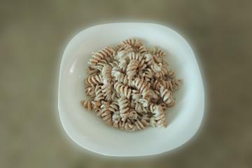 Macarrão integral com 3 queijos (mac and cheese)